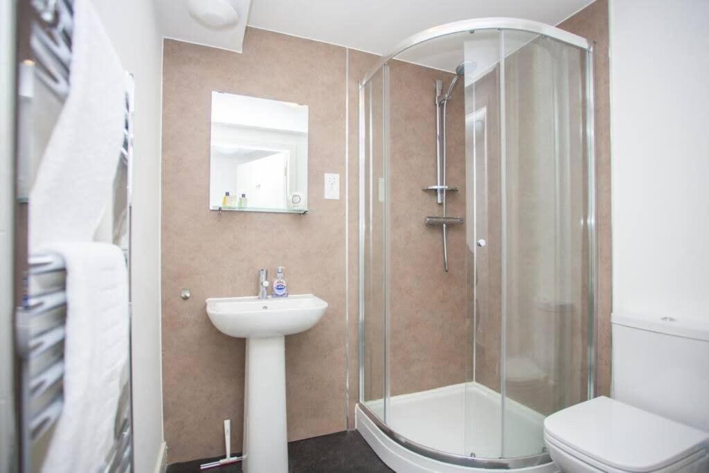 Beautiful Flat With Panoramic Views Over The City Glasgow Exterior foto